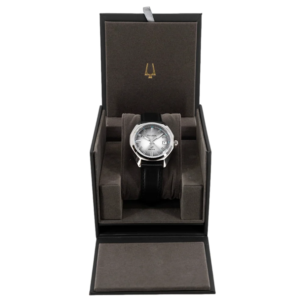 Bulova 96B414 Jet Star Quartz Men's Watch - Image 8
