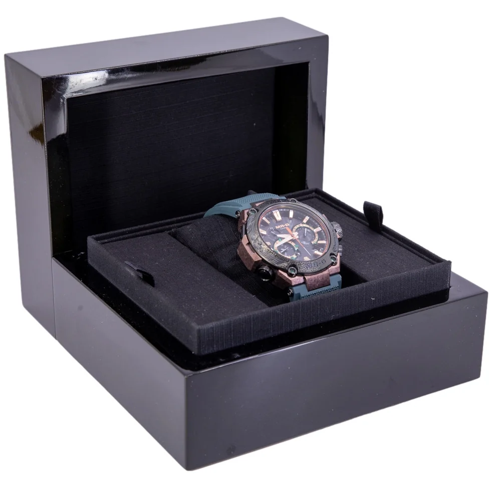 Casio MRG-B2000KT-3ADR MR-G Solar Men's Watch - Image 3