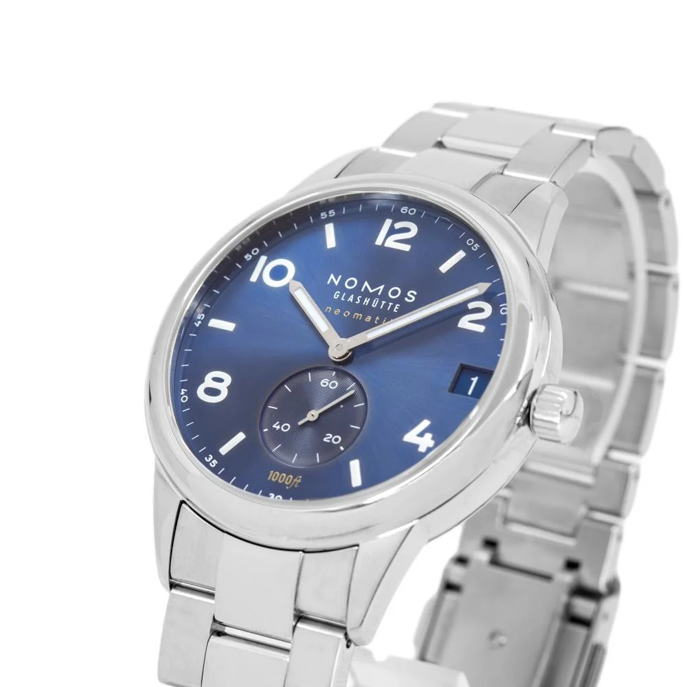 Nomos Glashütte Men's 782 Club Neomatik 42 Date Blue Watch - Image 5