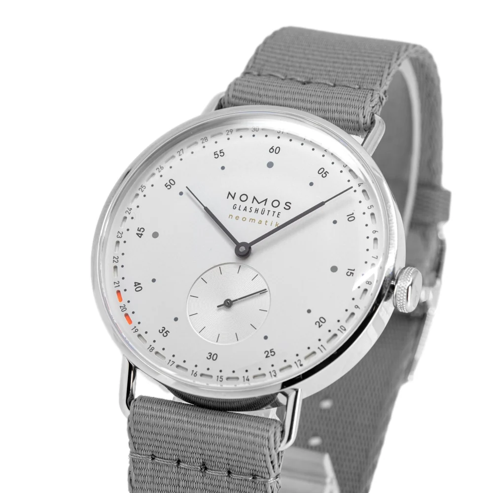 NOMOS Men's 1165 Metro Neomatik 41 Update Auto - Image 10