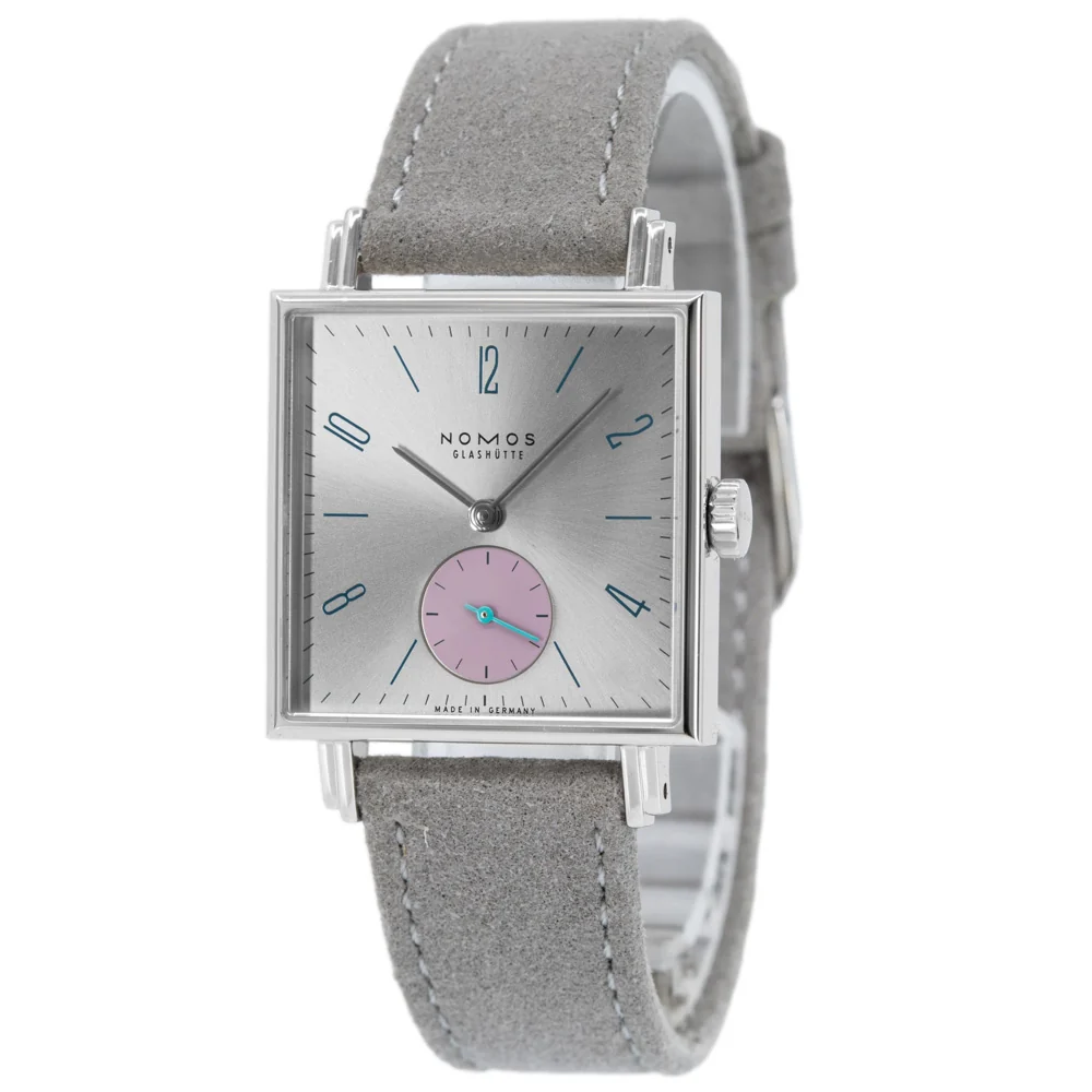 NOMOS Men's 477 TETRA – DIE UNERREICHBARE Manual Winding