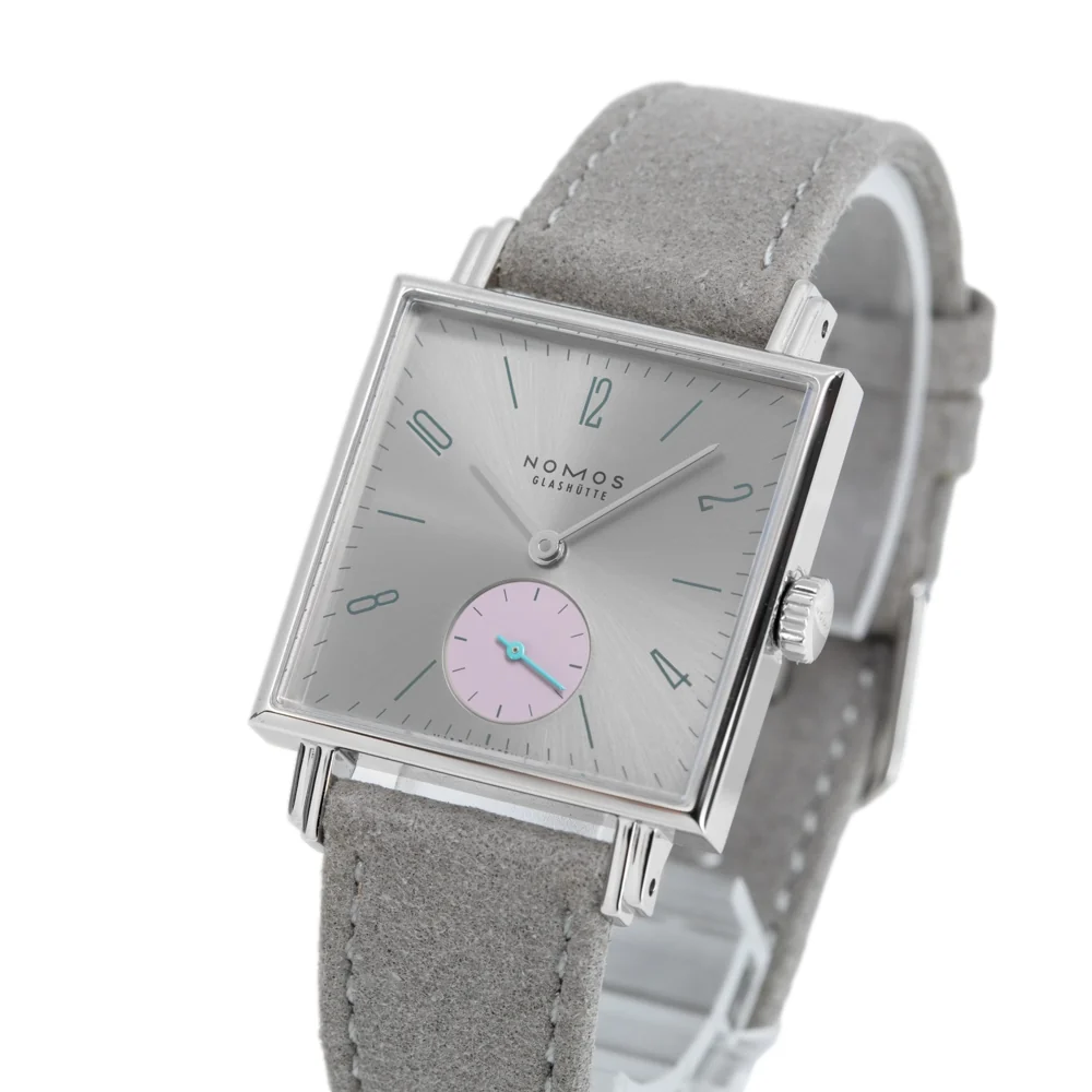 NOMOS Men's 477 TETRA – DIE UNERREICHBARE Manual Winding - Image 10