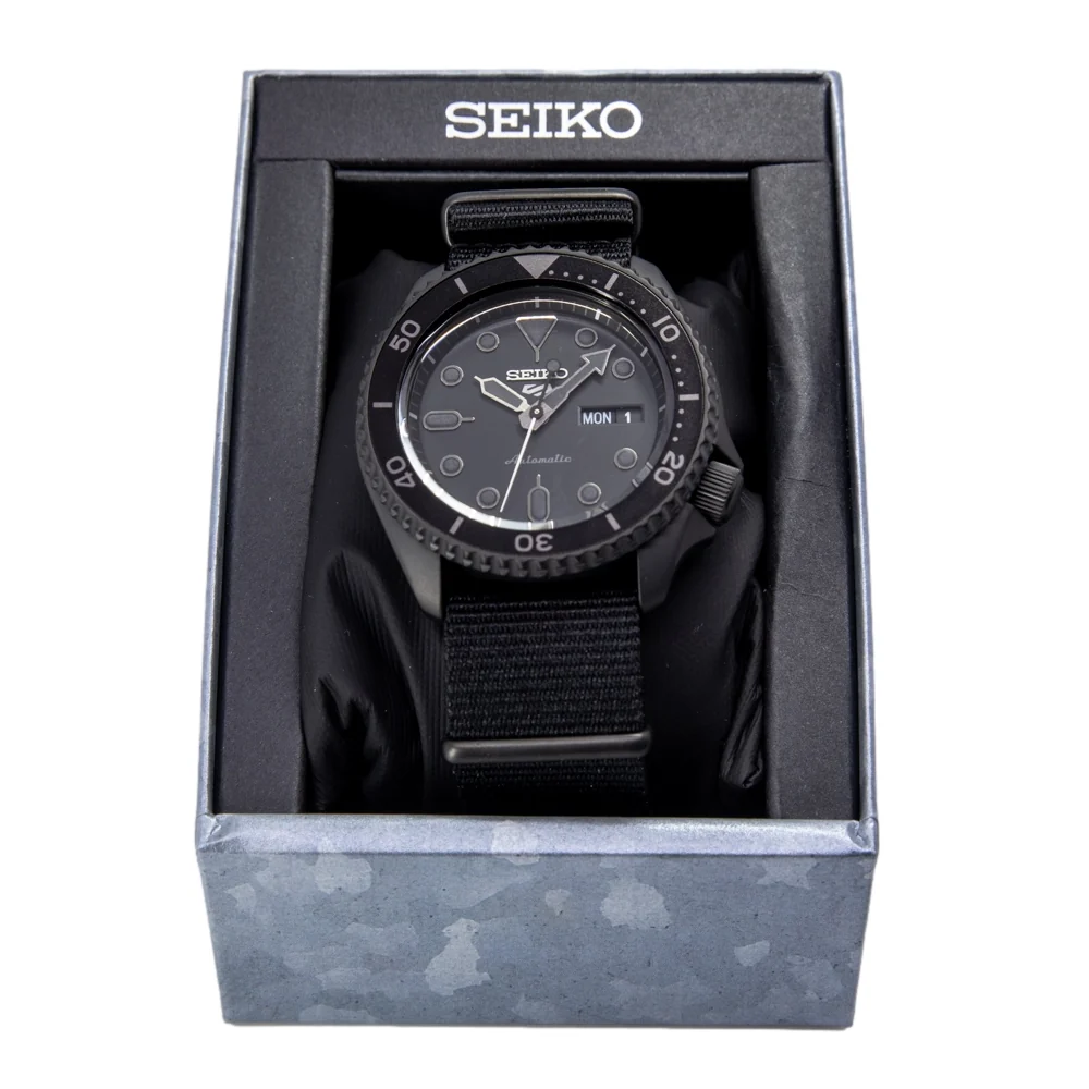 Seiko Men's SRPD79K1 5 Sports Street Automatic - Image 8