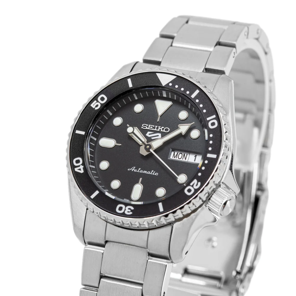 Seiko Men's SRPK29K1  5 Sports SKX Mid-size Auto - Image 8